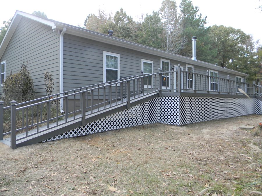 Deck addition and vinyl siding installation — East Texas